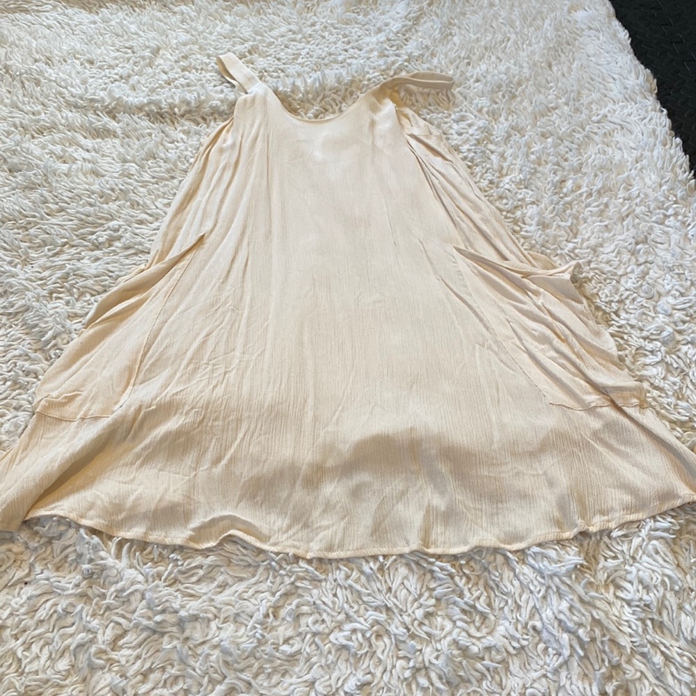 Cream mini casual dress